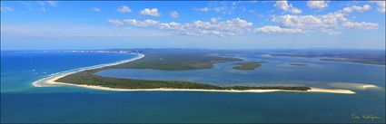 Inskip Point - Rainbow Beach 2015 - QLD (PBH4 00 19131)